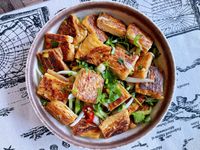涼拌豆包