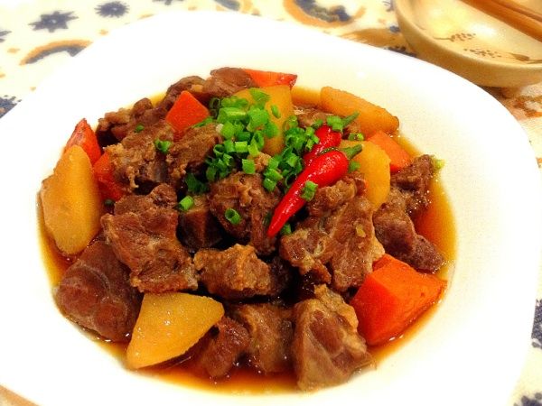 紅燒嘴邊肉