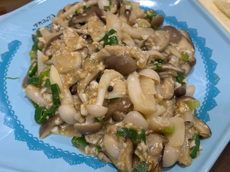 金沙菇菇