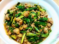 韭菜炒肉末