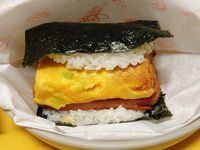 仿沖繩飯糰