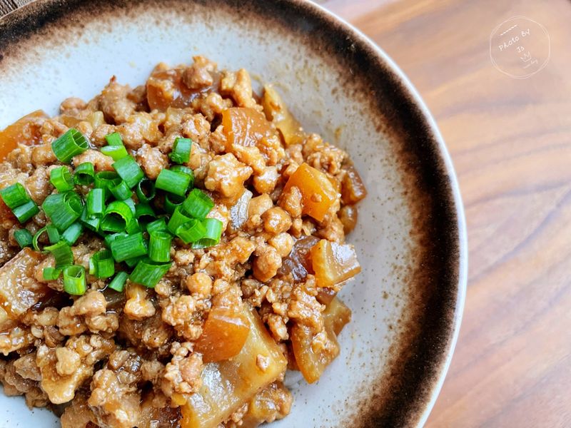 油蔥肉燥