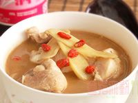  別受凍了「麻油雞」讓身子暖和，冬令進補必備！ 