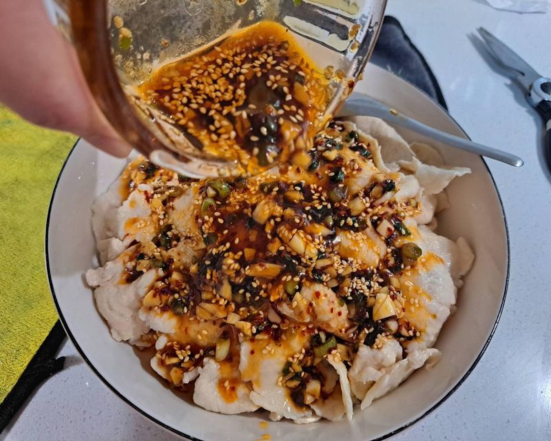 涼拌酸辣雞片