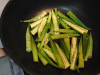 鹽烤秋葵
