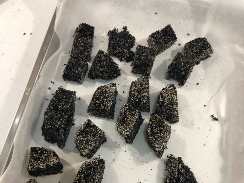 黑芝麻糖
