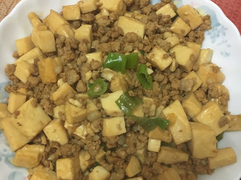 豆腐炒肉末