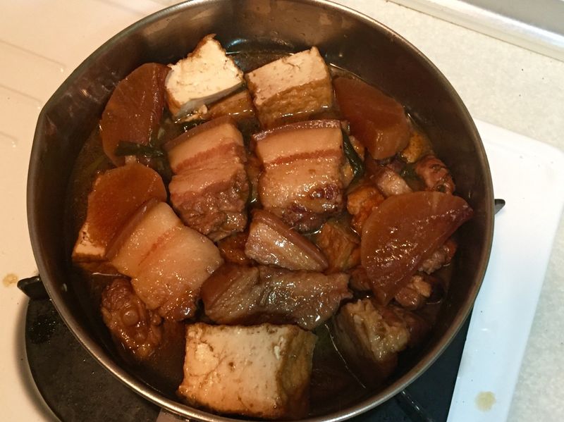 滷控肉
