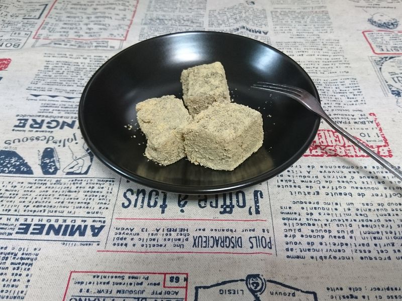 黑糖蕨餅