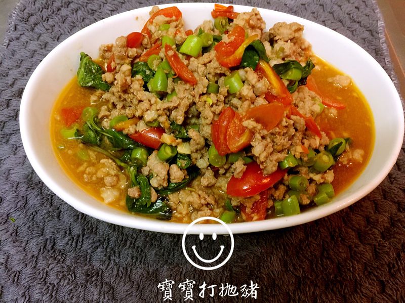 寶寶打拋豬