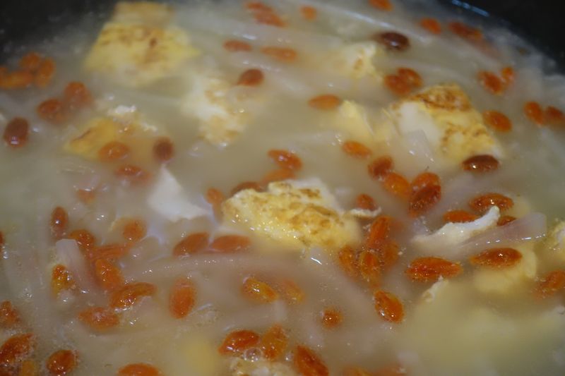 雞蛋蘿蔔絲湯