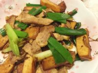 蔥燒松阪豬炒豆乾 『維力炸醬』