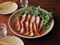 東販小食堂：絕品下酒菜 燉煮豬肩里肌肉