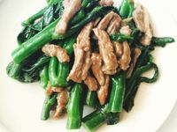芥蘭炒牛肉