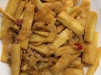 扒飯美食之桂竹筍炒肉絲
