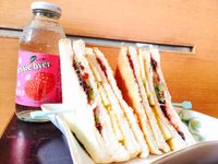 Fruit sandwitch