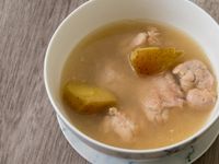 紅麴酒煮蘋果雞湯