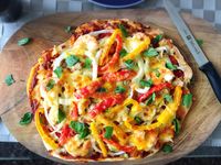 手工海鮮Pizza