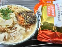 砂鍋烏魚拉麵  【真麵堂】