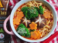 青花香菇叻沙全麥麵【新加坡百勝廚】