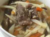 花枝赤肉羹湯
