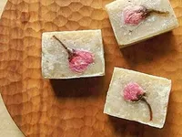 【Tomiz小食堂】白小豆餡櫻花金鍔燒