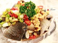 五味醬佐虱目魚皮