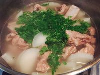菜頭排骨湯
