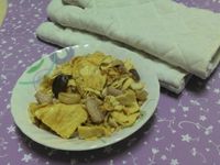我家小炒~香酥豆皮炒三層肉