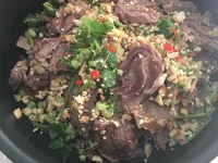 涼拌麻辣牛展