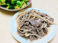 薑絲炒牛肉