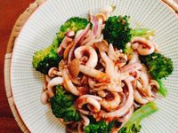 沙茶菇菇拌魷魚『好菇道好食光』