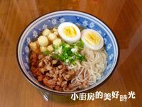 香菇肉燥雞蛋麵