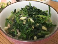 豬肝炒菠菜