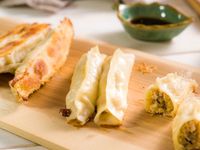 鮮蝦菜肉鍋貼