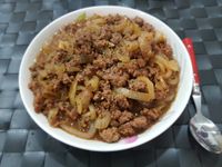 黑胡椒洋蔥炒肉末 5步驟完成下飯料理