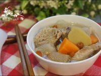 竹笙排骨湯