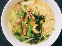 雪菜肉絲煨麵
