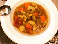 義式番茄蔬菜牛肋濃湯X通心麵