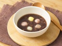 彩虹豆腐湯圓