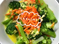 蛋黃醬淋花椰菜