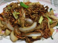 快炒肉絲蟲草花～（北蟲草＋孢子頭）