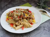 白醬蘑菇雞肉義大利麵