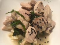 蒜香雞腿肉佐龍蒿草（tarragon)