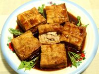 油豆腐鑲肉