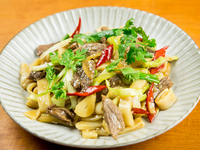牛肉炒粄條-豆油伯金美滿醬油