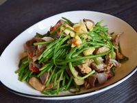 這一鍋-麻辣雞胗炒水蓮