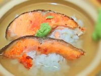 【鮭魚茶泡飯】