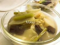 酸菜豬血湯