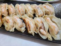 蝦仁水餃